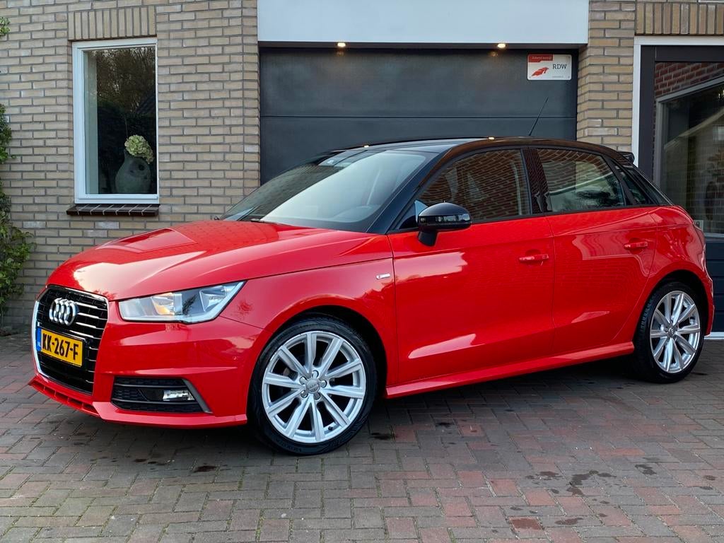 Audi A1 1.0 Tfsi 95pk S Line dsg pdc cruise Navi Bluetooth, Stof, A1, 49 €/maand, Origineel Nederlands