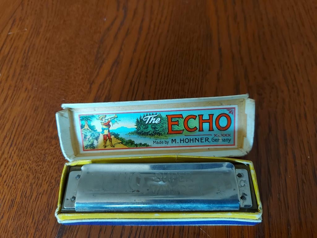 Oude Hohner mondharmonica "The Echo" met doosje, Muziek en Instrumenten, Blaasinstrumenten | Mondharmonica's, Ophalen of Verzenden