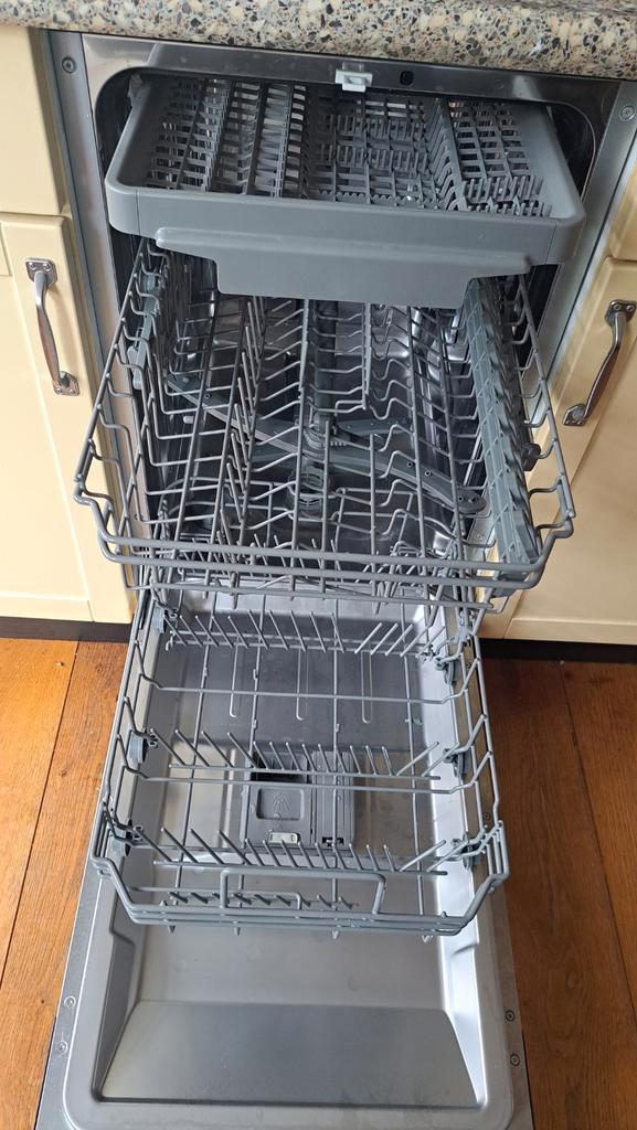 Ikea Froslunda 500 Vaatwasser 45cm - Zo goed als nieuw!, Witgoed en Apparatuur, Vaatwasmachines, Zo goed als nieuw, Inbouw, Minder dan 85 cm