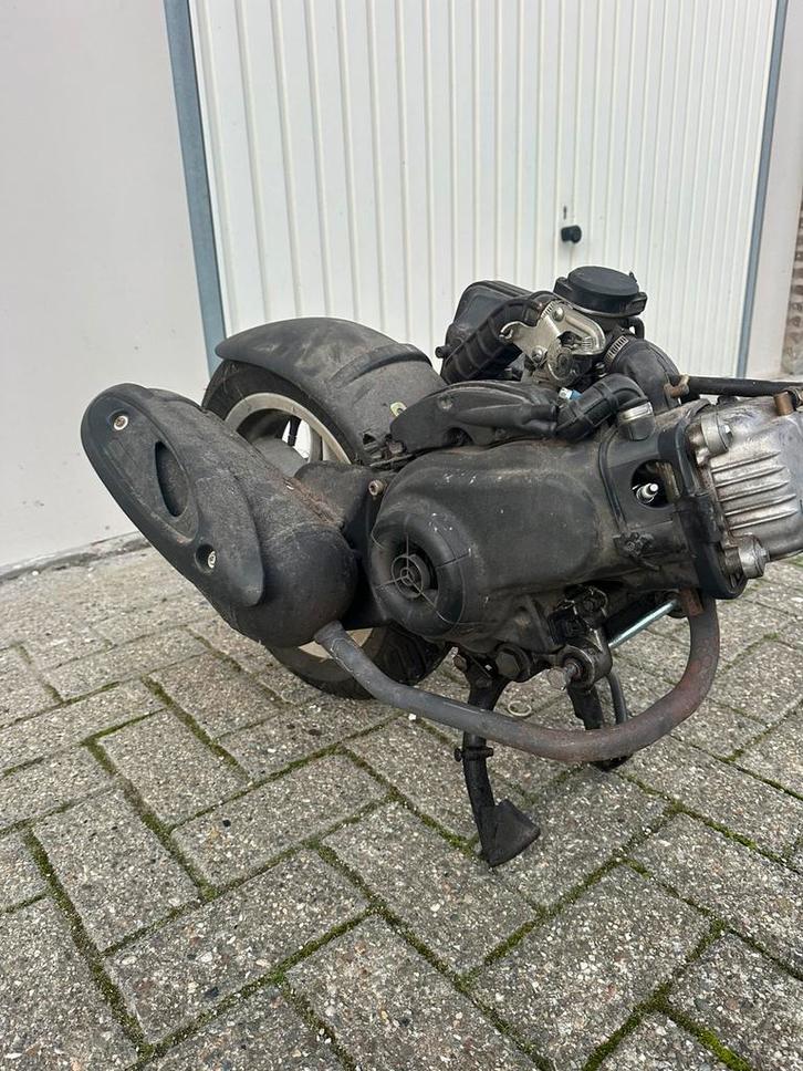 Piaggio fly onderdelen te koop, Fietsen en Brommers, Brommeronderdelen | Algemeen, Zo goed als nieuw, Blok, Ophalen of Verzenden