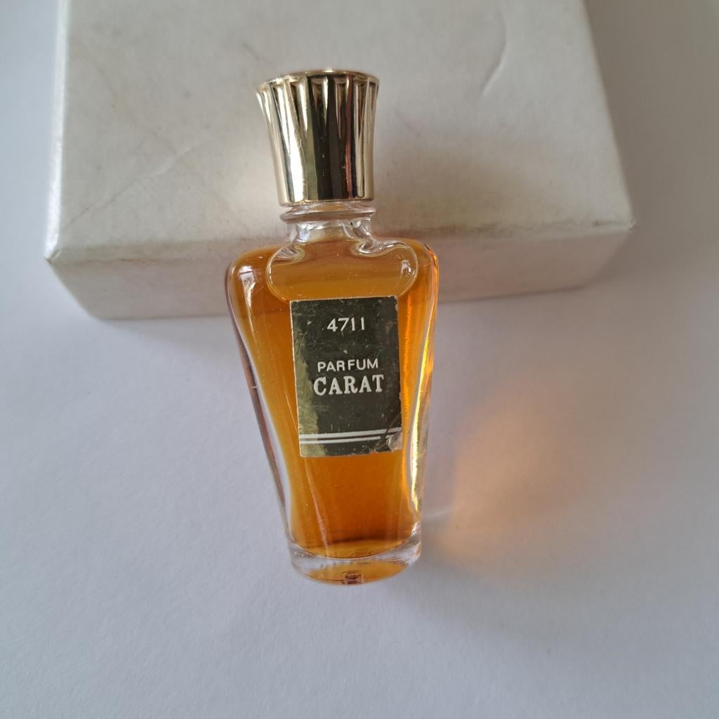 Oud parfumflesje miniatuur Carat 4711 parfum vol, Verzenden, Miniatuur