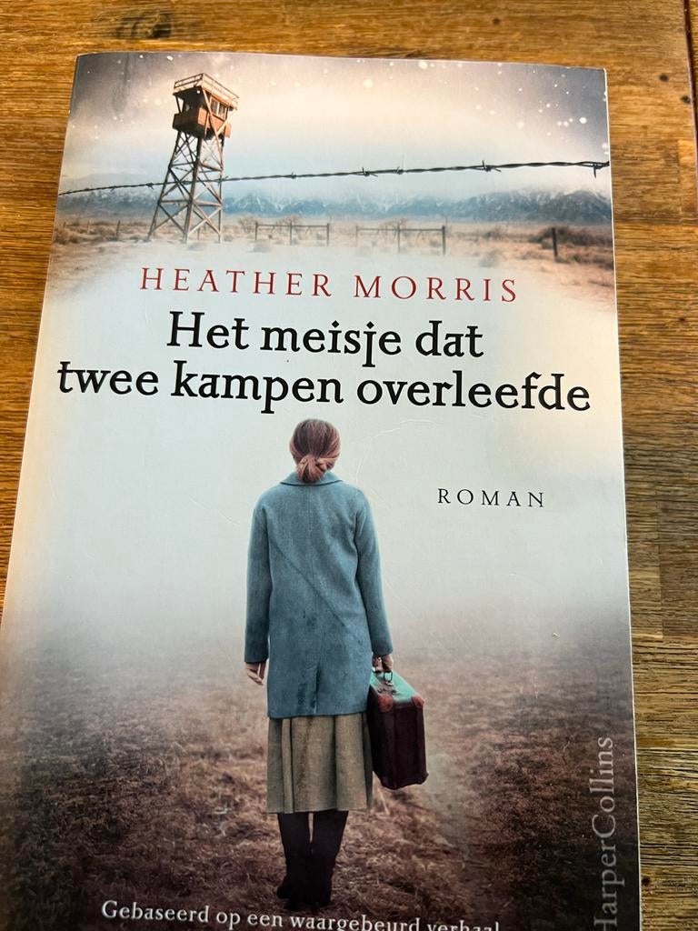 Het meisje dat twee kampen overleefde - Heather Morris, Boeken, Ophalen of Verzenden, Zo goed als nieuw, Nederland
