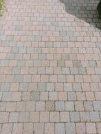 Totaal 35 vierkante meter terrasstenen., Ophalen of Verzenden, Beton, Klinkers