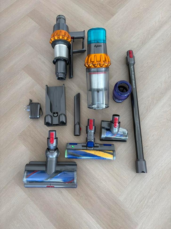 Dyson V15 Detect Absolute Draadloze Stofzuiger, Witgoed en Apparatuur, Stofzuigers, Zo goed als nieuw, Stofzuiger, Minder dan 1200 watt