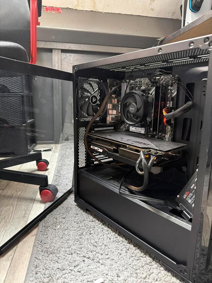 Gaming PC Ryzen 5 5600G RX 5600 XT + Setup, Computers en Software, Desktop Pc's, Zo goed als nieuw, SSD, 16 GB, Met videokaart