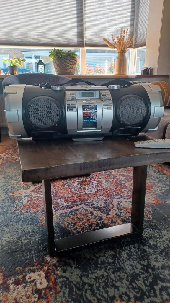 JVC Draagbare Radio met CD-speler - Boombox, Audio, Tv en Foto, Radio's, Gebruikt, Radio, Met cd-speler, Ophalen of Verzenden