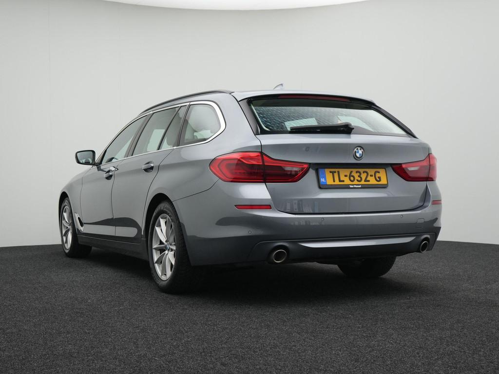 BMW 5-serie Touring 520i Corporate Lease High Executive LEDE, Auto's, Automaat, Achterwielaandrijving, 4 cilinders, Lichtsensor
