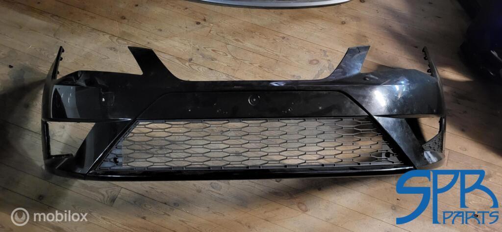 VOORBUMPER SEAT LEON 5F FR Grille ROOSTER BUMPER GRILL VOOR, Auto-onderdelen, Verlichting, Gebruikt, Ophalen of Verzenden, Seat