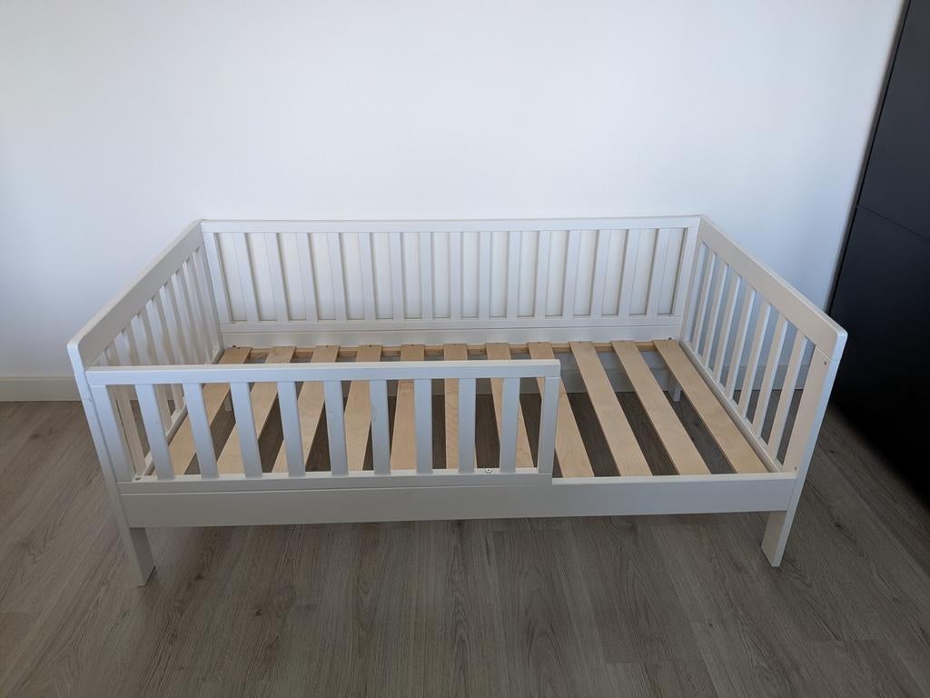 Petite Amelie peuterbed met matras en beddengoed, Kinderen en Baby's, Kinderkamer | Bedden, Gebruikt, 70 tot 85 cm, 140 tot 160 cm