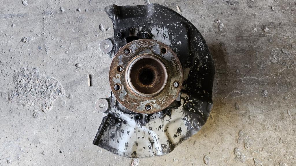 Fusee rechts voorzijde BMW 5 serie E60 E61  31216760954 6760, Gebruikt, -, Ophalen of Verzenden, -