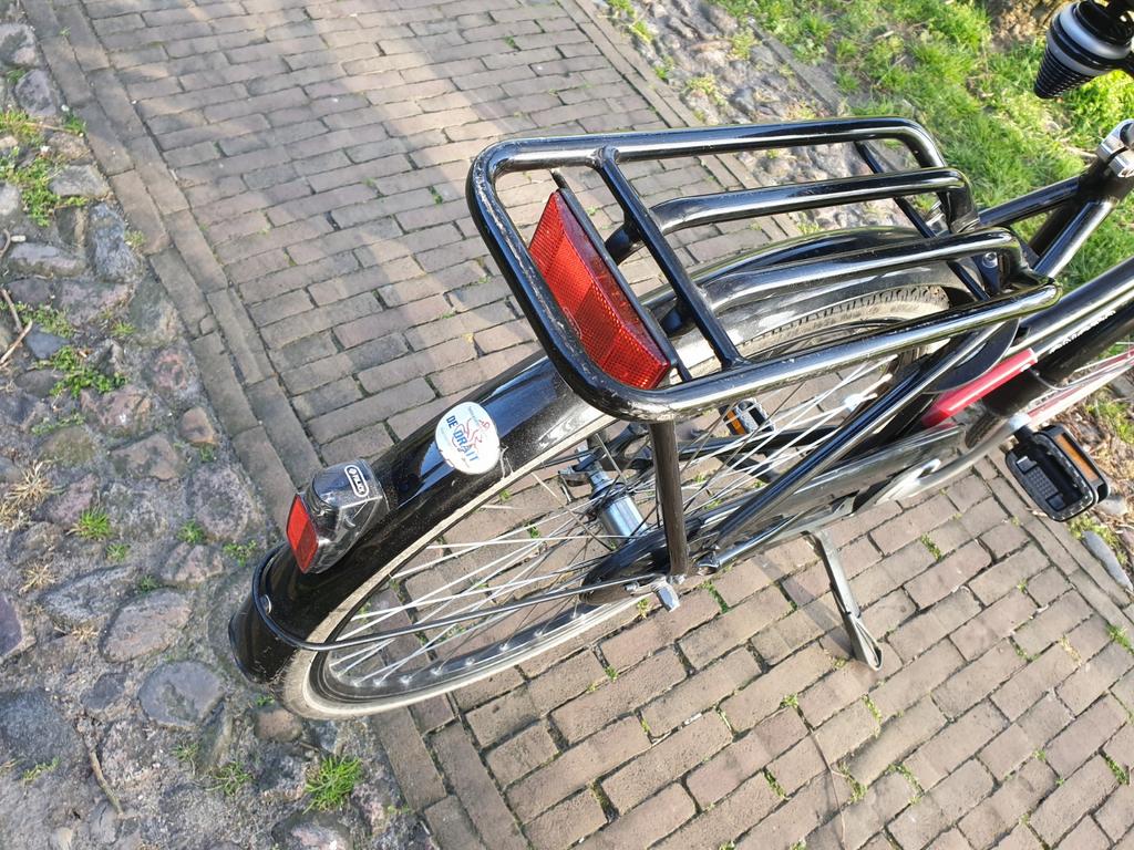 Damesfiets Batavus CNCTD 28 inch D57 terugtraprem, 56 cm of meer, Ophalen, Zo goed als nieuw