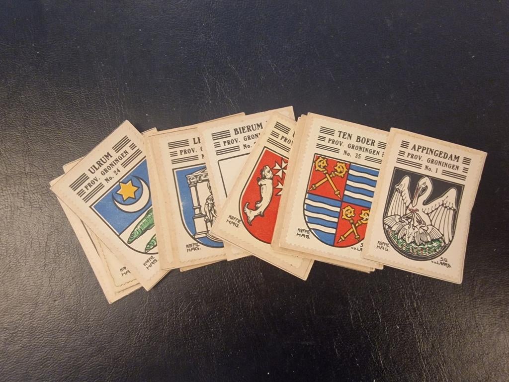 Postzegels met gemeente wapen uit Groningen op papier., Postzegels en Munten, Postzegels | Nederland, Ophalen of Verzenden