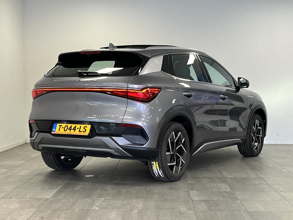 BYD ATTO 3 Design 60 kWh | Pano | Parkeersensoren V+A | 360, Auto's, BYD, 12 maanden, Gebruikt, Blauw, SUV of Terreinwagen