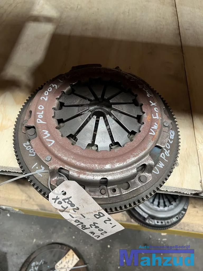 VW POLO 9N 1.2 AZQ BME Vliegwiel drukgroep, Gebruikt, Volkswagen, Volkswagen AG, Berliner Ring 2
38440  Wolfsburg, DE