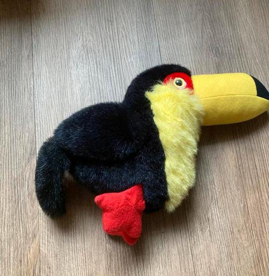 Toekan knuffel  van der Valk, 25x40 cm, Kinderen en Baby's, Speelgoed | Knuffels en Pluche, Ophalen of Verzenden, Zo goed als nieuw