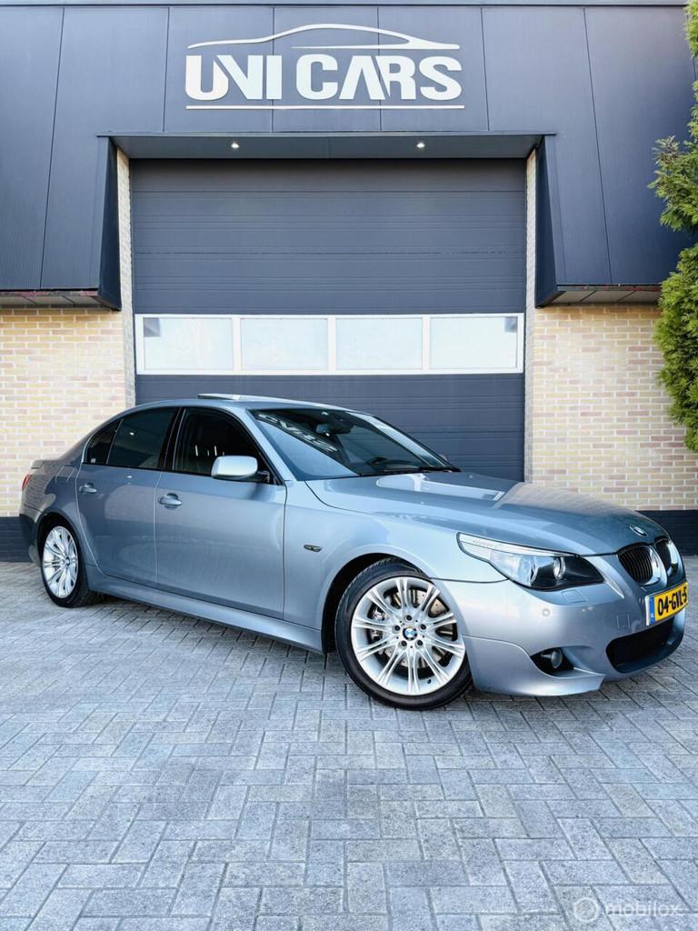 BMW 5-serie 545i V8 Executive|M Pakket|Sport|Opendak|18 LM, Auto's, BMW, Bedrijf, Te koop, 5-Serie, ABS, Airbags, Airconditioning