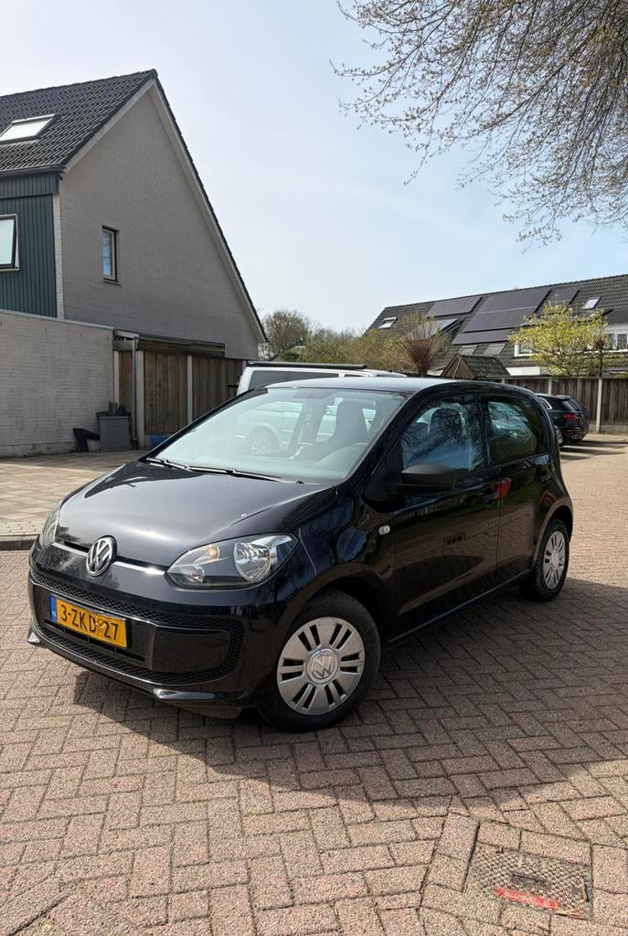 Volkswagen up! 1.0  5-DRS CNG 2015 Zwart, Voorwielaandrijving, Start-stop-systeem, Stof, 37 €/maand