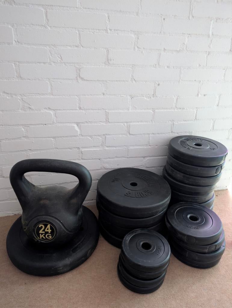 Halterbank met gewichten en stangen, Sport en Fitness, Fitnessmaterialen, Ophalen of Verzenden