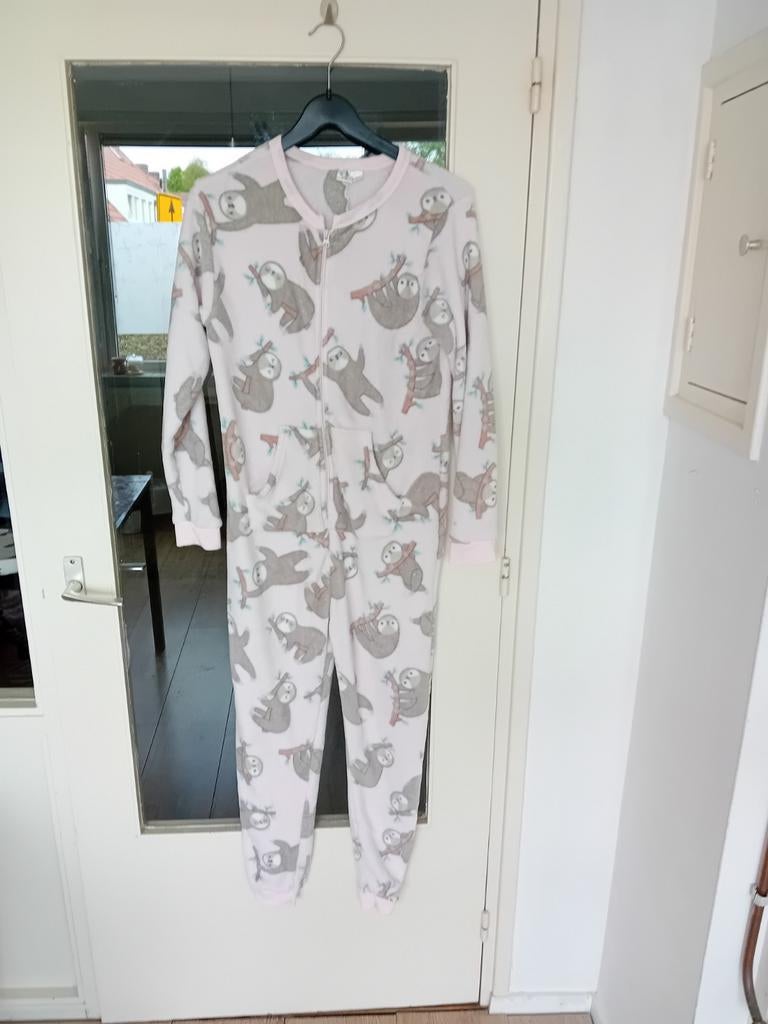 4 Onesies Maat S/M - Diverse Designs, Kleding | Dames, Pyjama's, Gedragen, Maat 36 (S), Ophalen