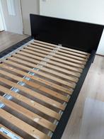 Bedframe hout zwart 140 x 200 cm, Huis en Inrichting, Slaapkamer | Bedden, Ophalen, Gebruikt, Zwart, Tweepersoons