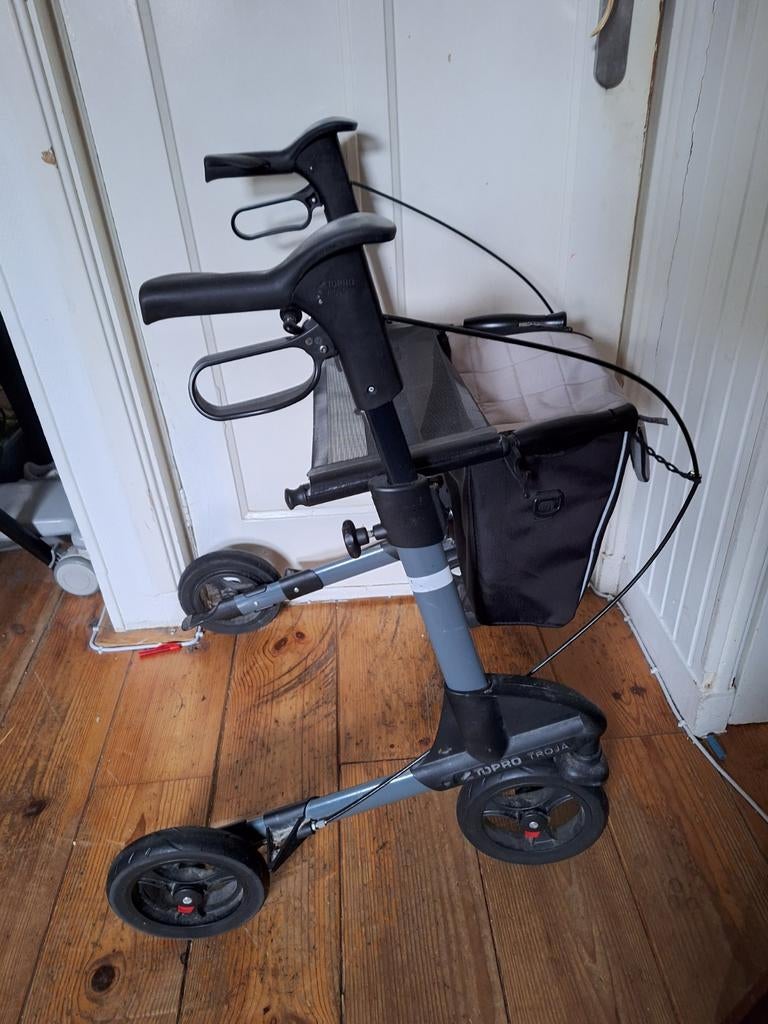 Topro troja 2g Rollator Lichtgewicht Inklapbaar., Diversen, Ophalen, Lichtgewicht