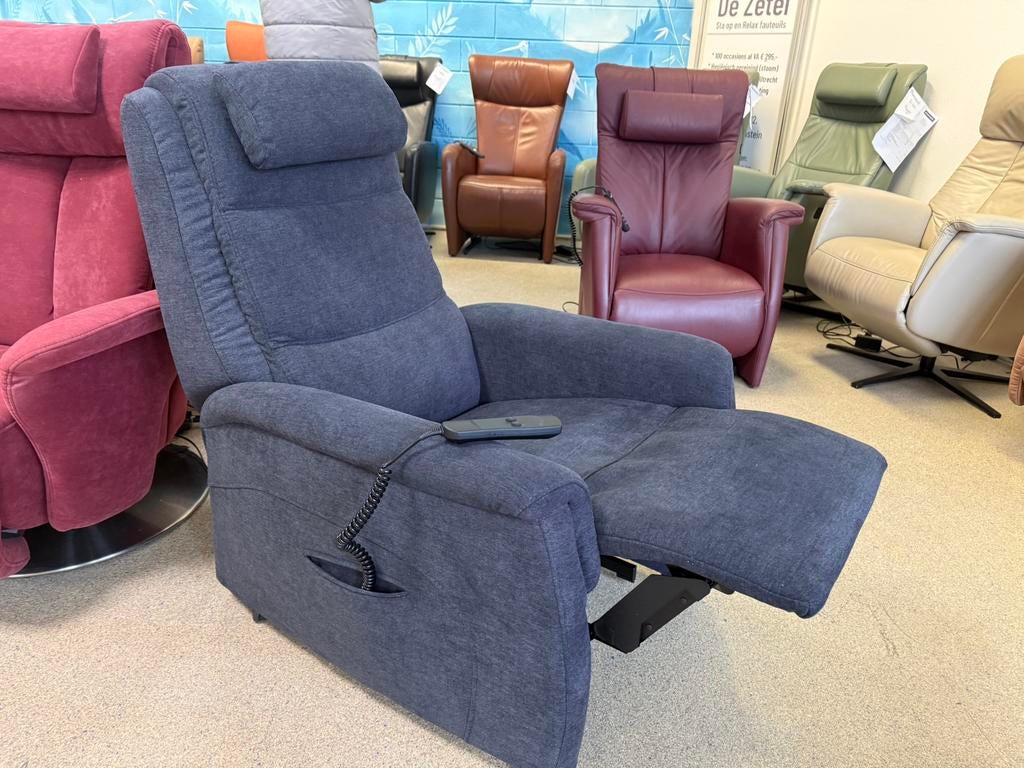 Hukla relaxfauteuil sta op relax stoel showroom staat, Ophalen of Verzenden, Zo goed als nieuw, Ruim 100 kort gebruikte A merken