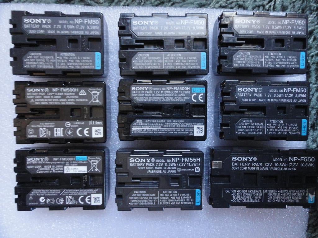 Sony accu-packs (origineel) 9x, Ophalen of Verzenden, Zo goed als nieuw, Sony, Geen optische zoom