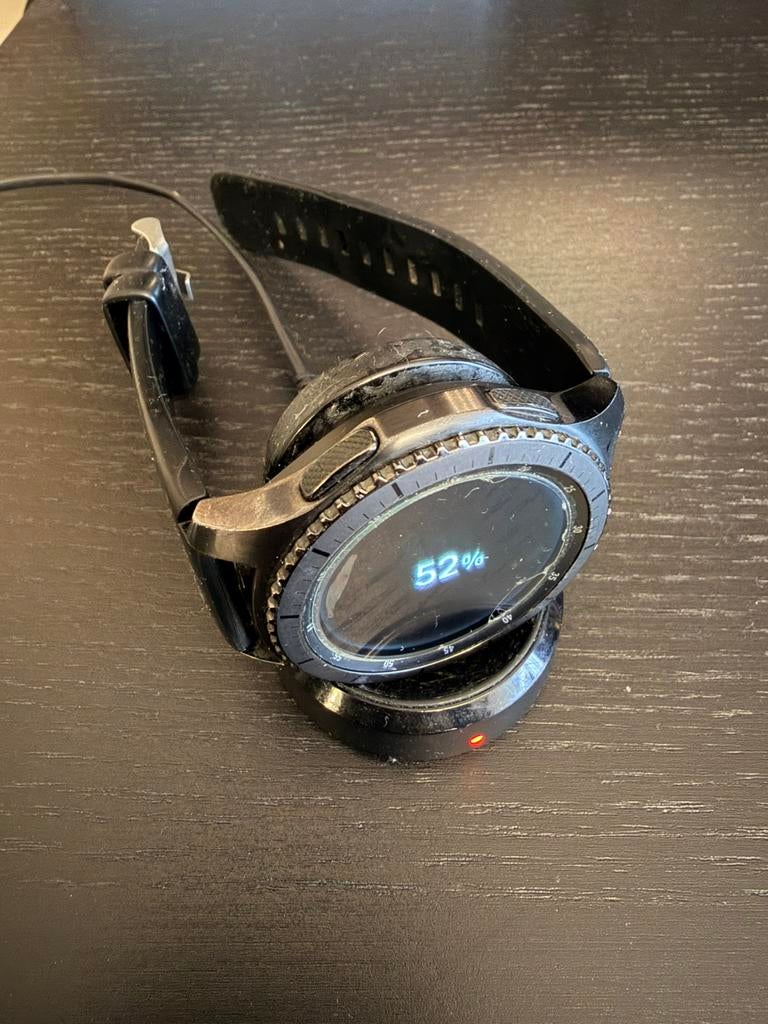 Samsung Gear S3 frontier smartwatch, Ophalen of Verzenden, Zo goed als nieuw, Zwart, Android