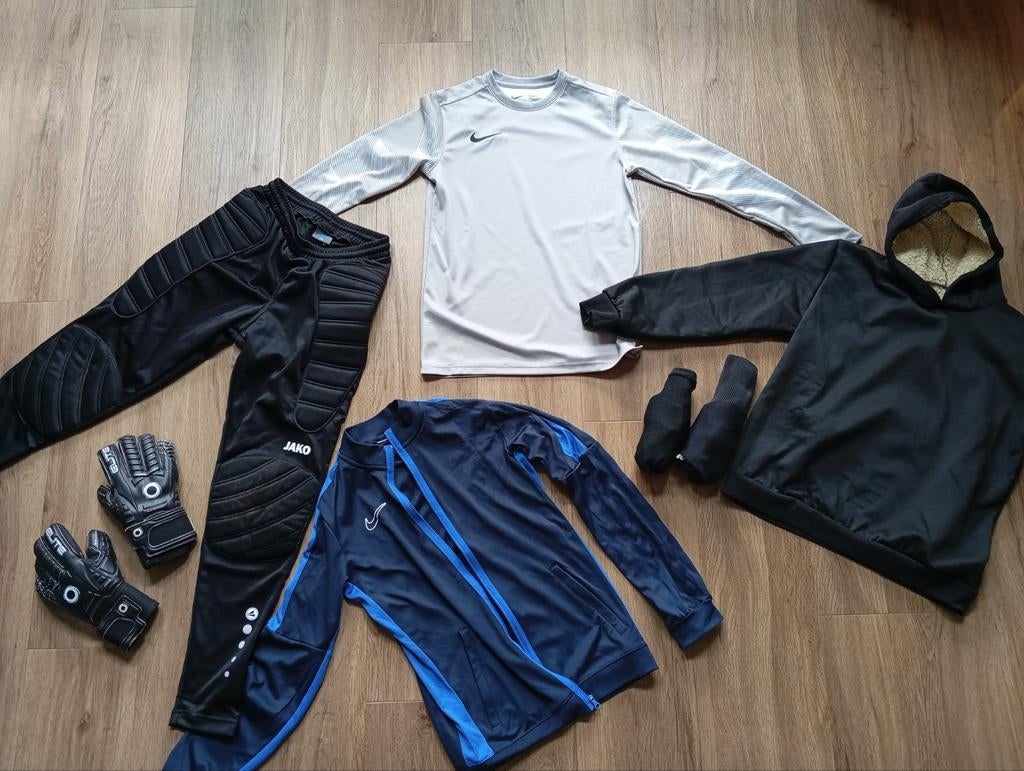 Keepers set 8/9/10 jaar., Maat XS of kleiner, Ophalen of Verzenden, Zo goed als nieuw, Handschoenen