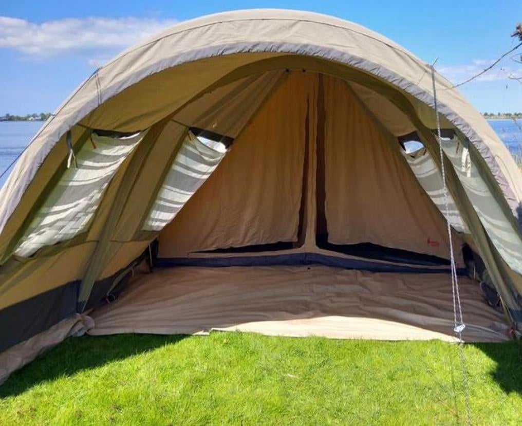 Redwood maclura 390, 4 persoons tent met vele extra’s, Ophalen, Gebruikt, Tot en met 4