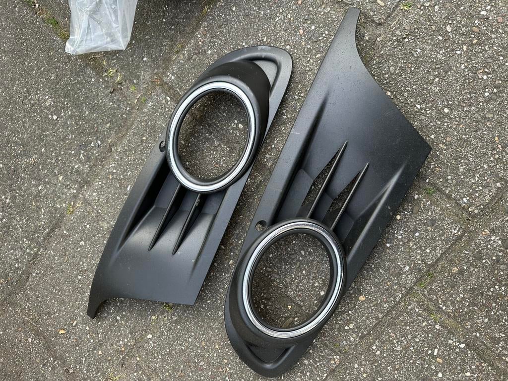 Golf 6/TSI Kappen voor Mistverlichting/Bochtverlichting, Auto-onderdelen, Ophalen, Gebruikt, Bumper, Volkswagen