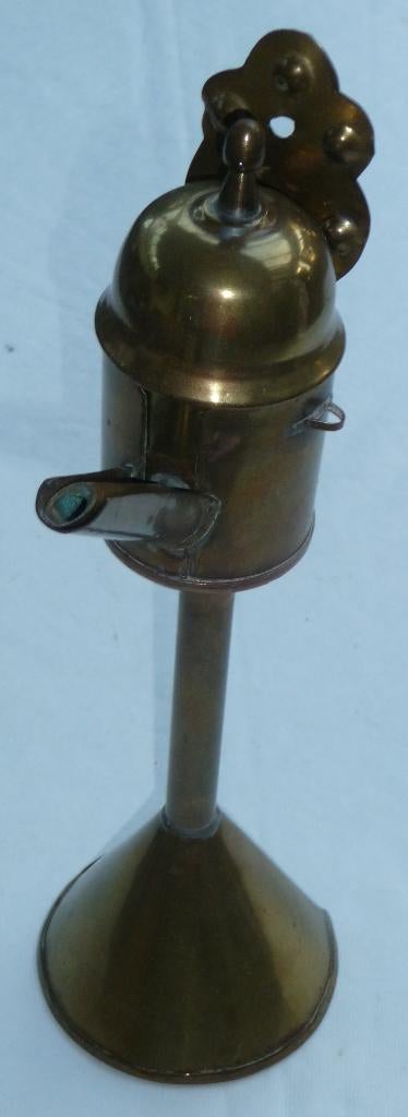 Oude Koperen Olielamp, Snotneus of Snottebel Hoogte 32 cm., Ophalen of Verzenden