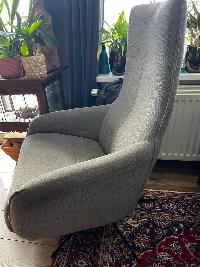 Prominent fauteuil - Comfortabel en stijlvol, Ophalen, Gebruikt, Stof, 75 tot 100 cm