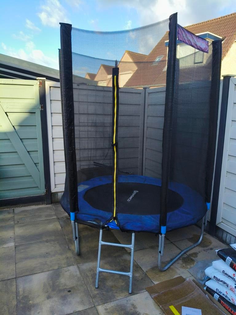 Songmics trampoline 183 cm tot 100 kg, Ophalen, Zo goed als nieuw