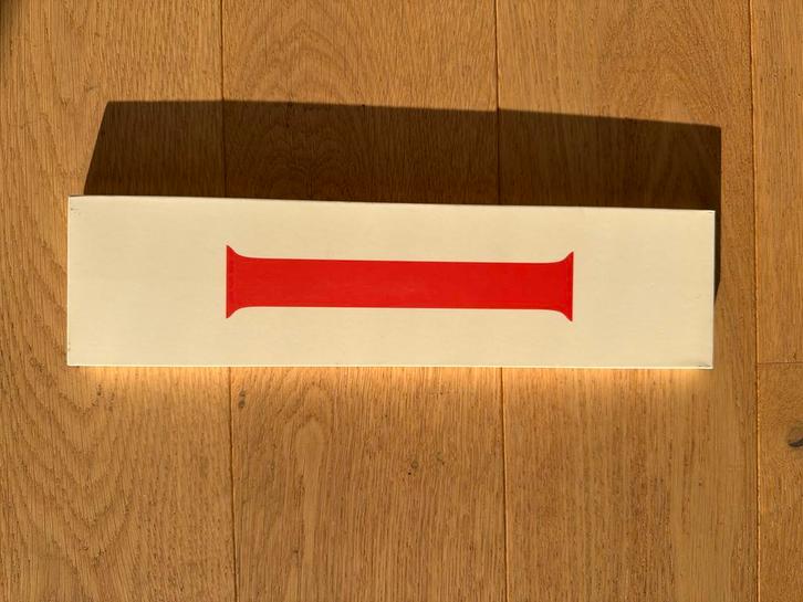 Apple Watch Solo Loop Band - Pink Citrus, Sieraden, Tassen en Uiterlijk, Smartwatches, Nieuw, iOS, Roze, Verzenden