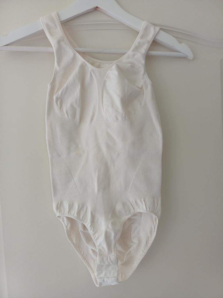 Crèmekleurige body met verstelbare haaksluiting, Onbekend, Ophalen of Verzenden, Beige, Body of Korset