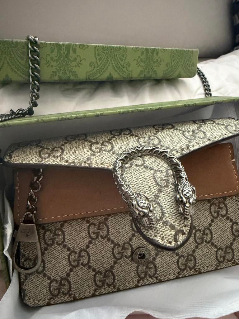 Gucci Dionysus GG Supreme schoudertasje, Sieraden, Tassen en Uiterlijk, Tassen | Damestassen, Ophalen of Verzenden, Zo goed als nieuw