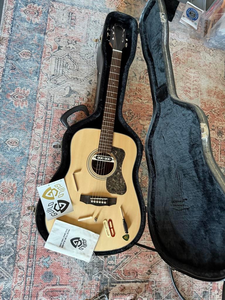 Guild D 340 Acoustic Guitar DeArmond Tone Boss, Muziek en Instrumenten, Ophalen of Verzenden, Zo goed als nieuw, Western- of Steelstringgitaar