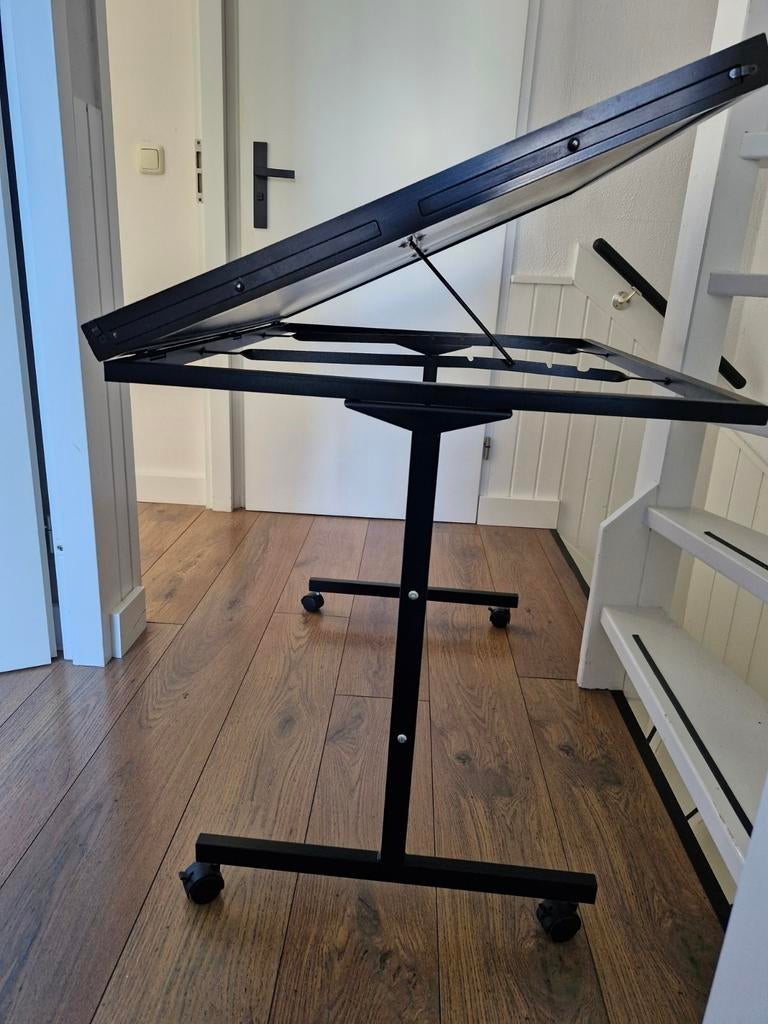 Puzzelbord verstelbaar op wieltjes met 4 laden, Ophalen