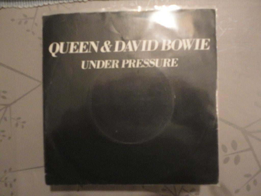 Queen & David Bowie - Under pressure UK 1981 FH, Cd's en Dvd's, Vinyl Singles, Gebruikt, Fotohoes, 7 inch, Ophalen of Verzenden