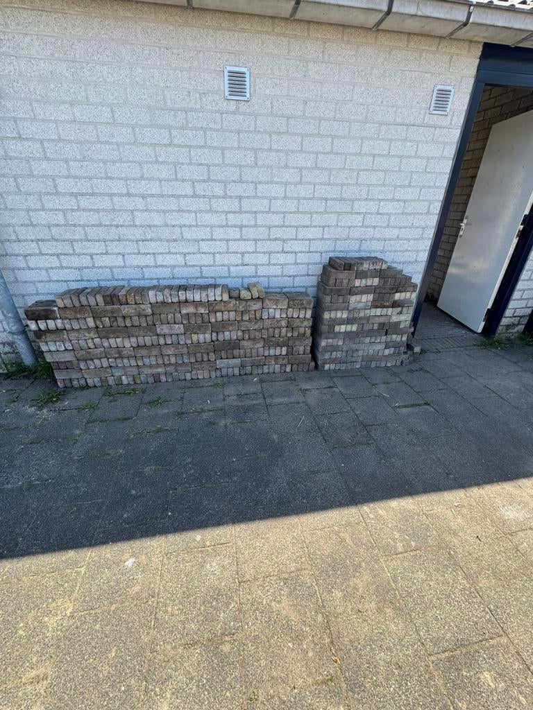 Waaltjes, Ophalen, Gebruikt, Beton, Klinkers