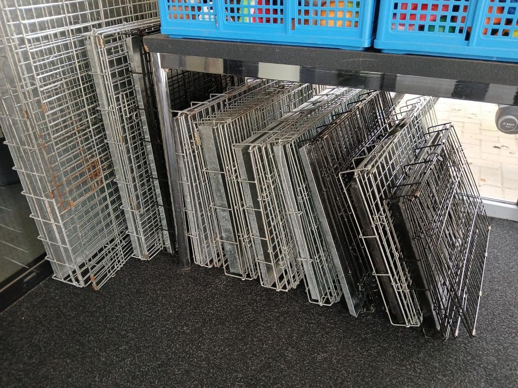 Honden benches, Ophalen, Gebruikt