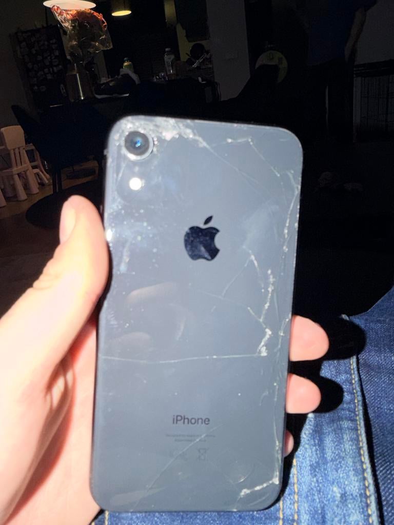 Defecte iPhone 8 - Ideaal voor onderdelen of reparatie, Ophalen, Niet werkend, IPhone 8