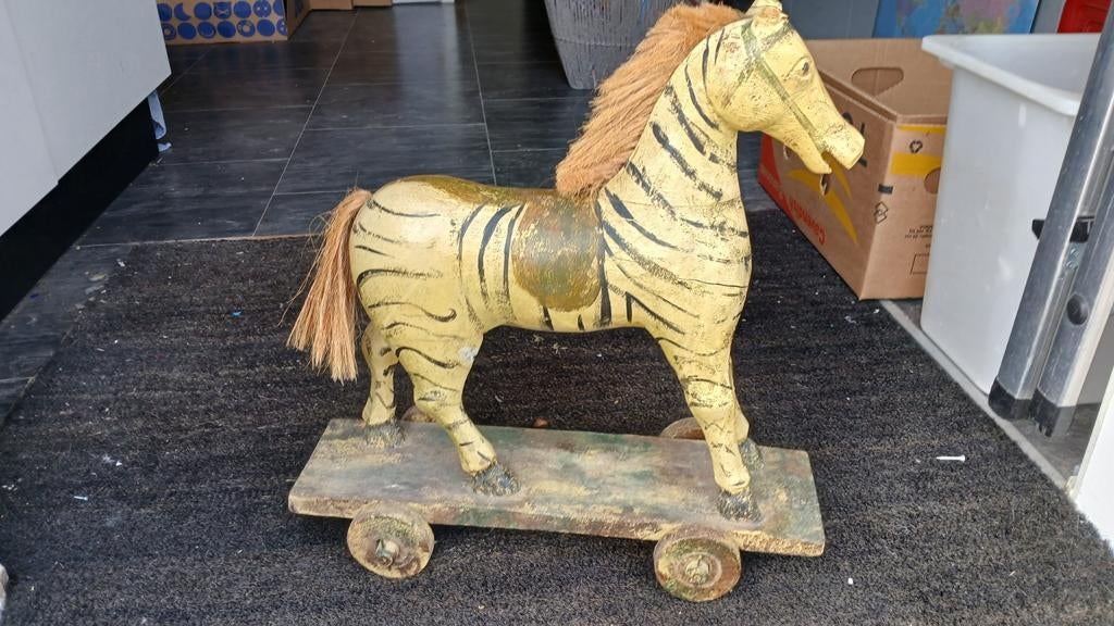 Vintage houten speelgoedpaard op wielen, Ophalen of Verzenden