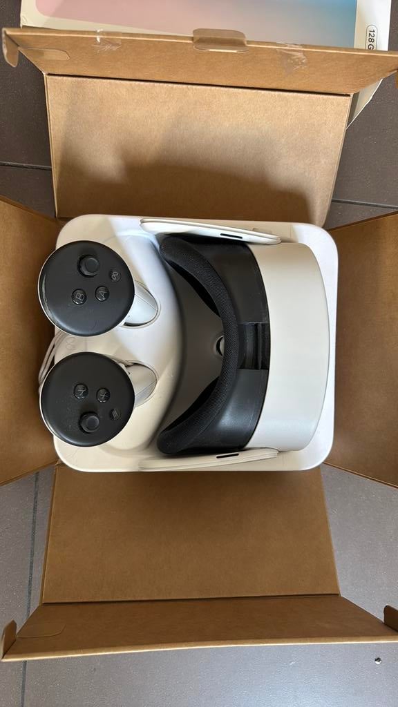 Meta Quest 3S Set – BoboVR Strap + Accu Incl. Charging Dock, Ophalen of Verzenden, Zo goed als nieuw