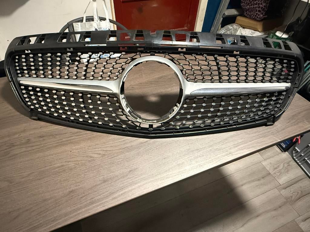 Mercedes Benz A Klasse W176 Diamond Gril Orgineel Mercedes, Auto-onderdelen, Ophalen of Verzenden, Bumper