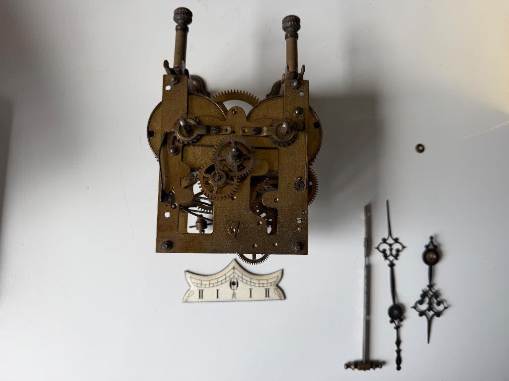 Antiek Uurwerk en klok, Antiek en Kunst, Antiek | Klokken, Ophalen