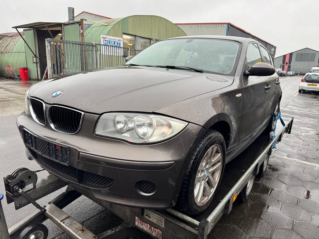 BMW 1-serie 116i Business Line 2006 veel onderdelen voorradi, Gebruikt, -, -, Ophalen of Verzenden