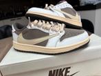 Travis scotts, Kleding | Heren, Schoenen, Overige kleuren, Nieuw, Ophalen of Verzenden, Sneakers of Gympen