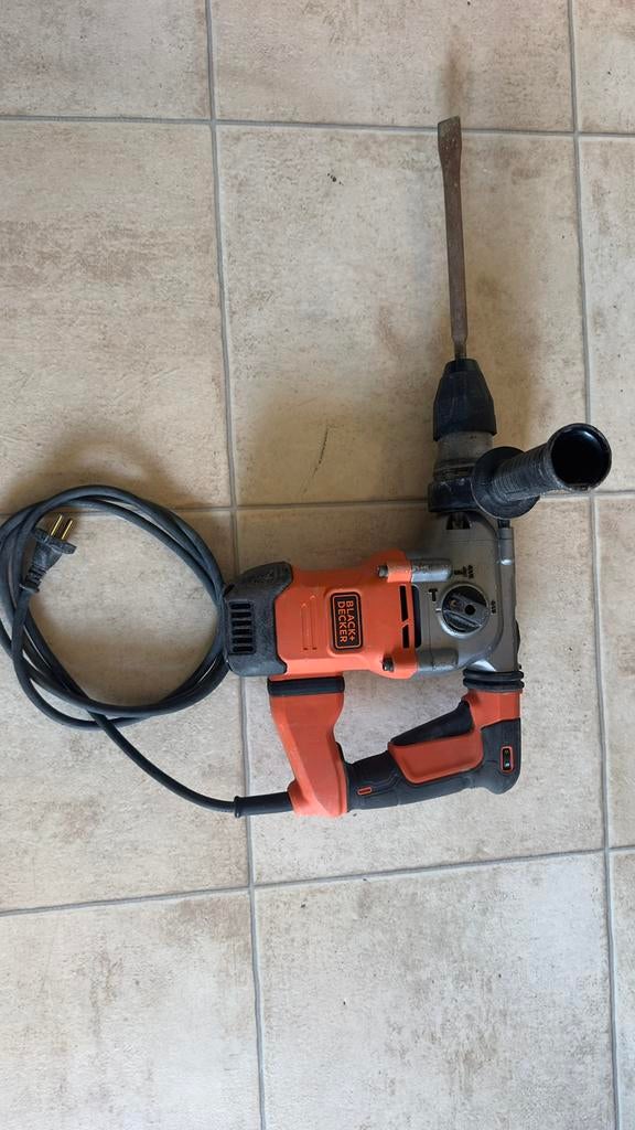 Boorhamer boormachine, klopmachine BLACK+DECKER Hammer Drill, Doe-het-zelf en Verbouw, Ophalen, Zo goed als nieuw, Boormachine